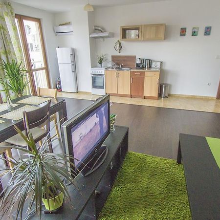 Flora Apartment Centrum София Экстерьер фото