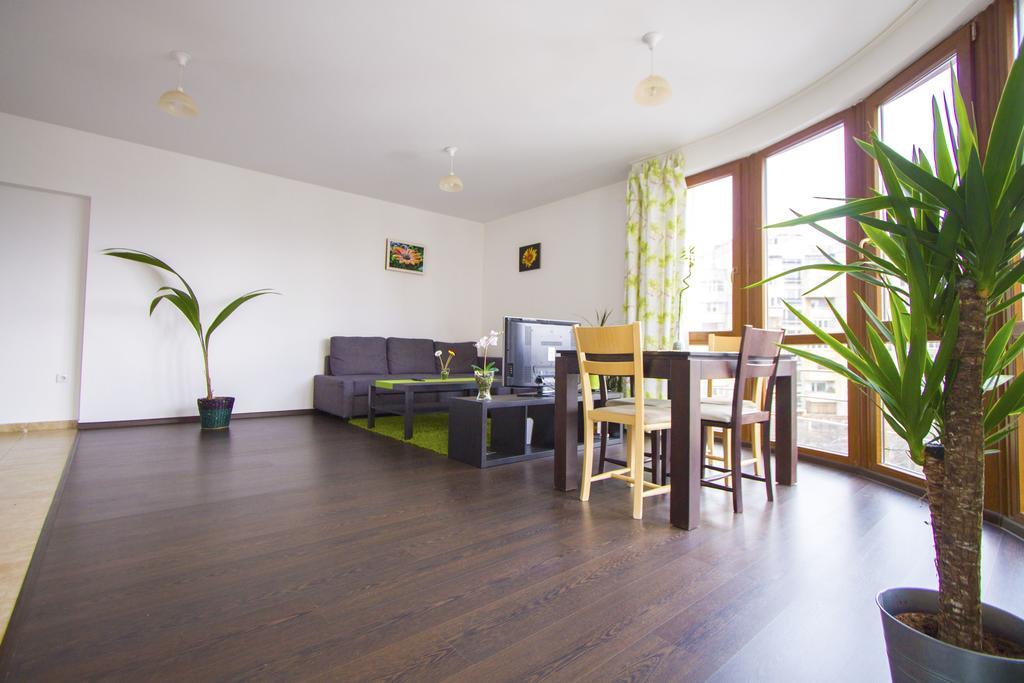 Flora Apartment Centrum София Экстерьер фото
